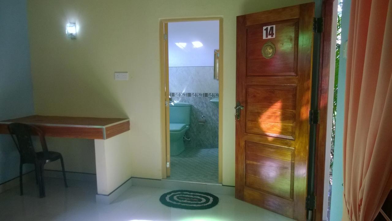 Sigiri Holiday Inn Inamaluwa Exterior photo